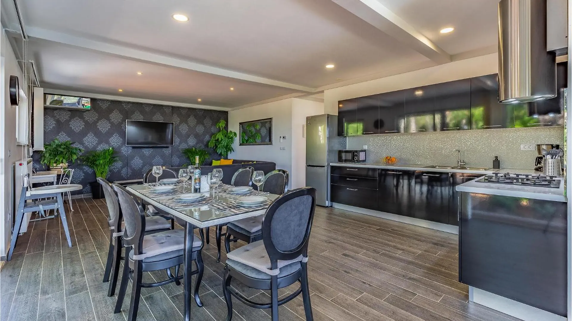 Lovely Home In Rovinj With Kitchen